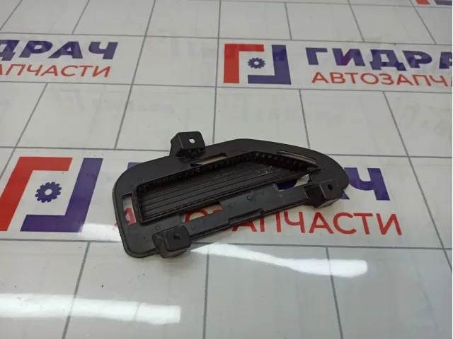 Заглушка заднего бампера правая Chery Tiggo 4 Pro 602001496AA