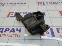 Кронштейн ролика-натяжителя Chery Tiggo T11 26123762