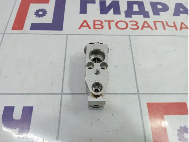 Клапан кондиционера Chery indiS S188107170