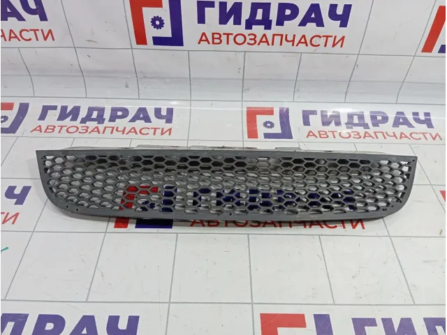 Решетка радиатора Chery indiS S18D2803521