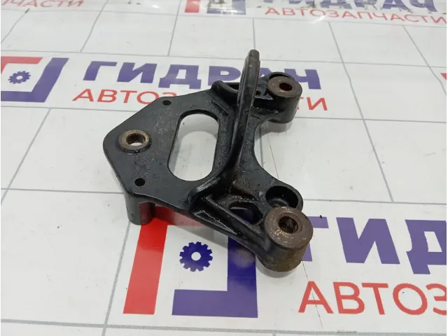 Кронштейн опоры двигателя Chery indiS S18D1001211