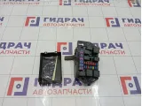 Блок предохранителей под капотом Chery indiS S183723010