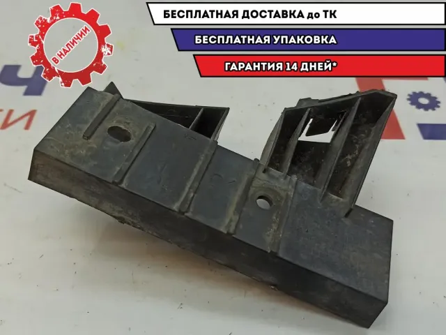 Кронштейн фар правый Chery indiS S18D2803546.