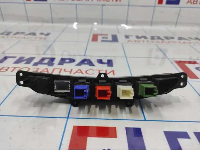 Блок кнопок Chery indiS .