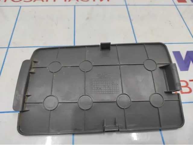 Накладка обшивки багажника правая Chery indiS S18D5402222.