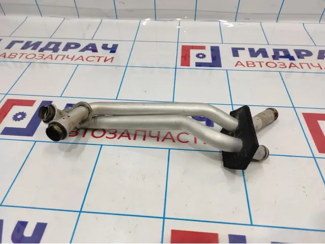 Патрубок отопителя Chery indiS .
