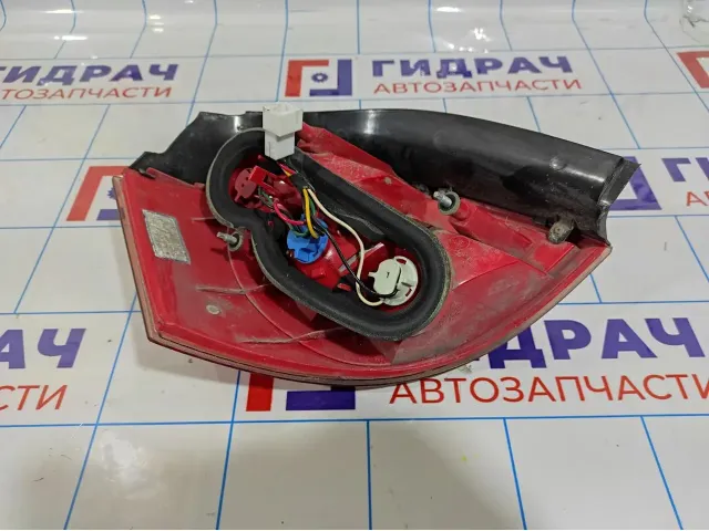 Фонарь задний правый Chery indiS S18D3773020.