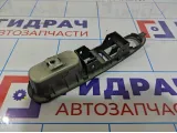 Накладка блока управления стеклоподъемниками Chery indiS S18C3746031.