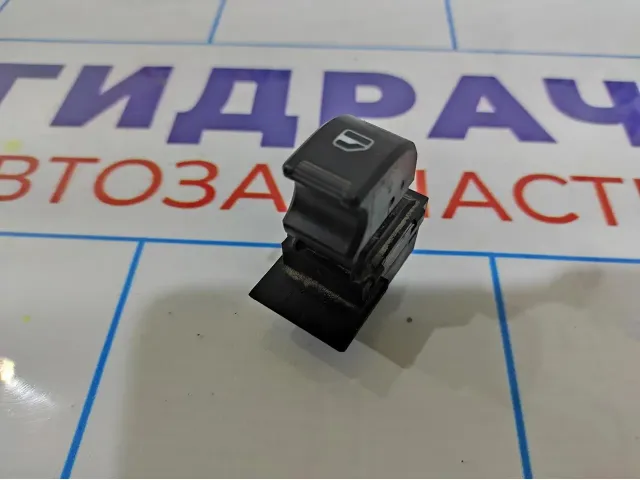 Кнопка стеклоподъемника Chery indiS S183746150.