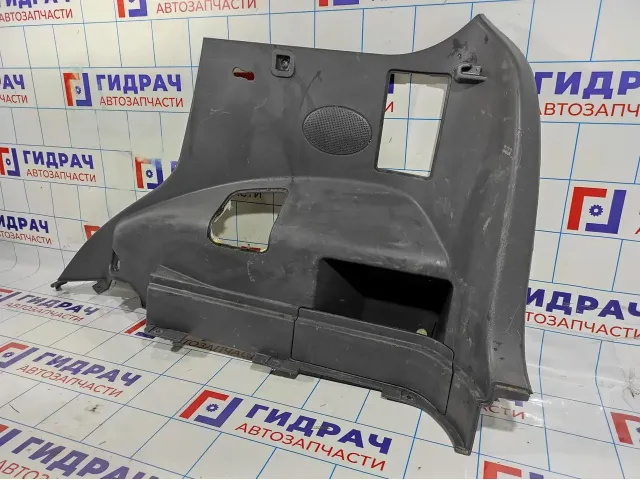 Обшивка багажника правая Chery indiS S18D5402220BA. Царапины.