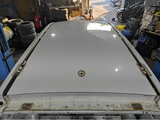 Крыша Chery indiS S18D5701200BADY.