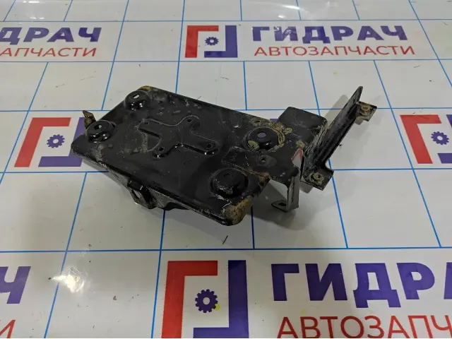 Крепление АКБ Chery indiS S183703011CA.