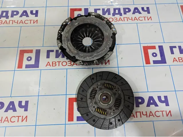 Корзина сцепления Chery indiS S211601020BA. С диском.