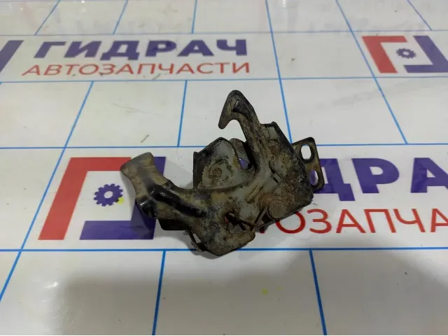 Замок капота Chery indiS S18D8402110. Коррозия.