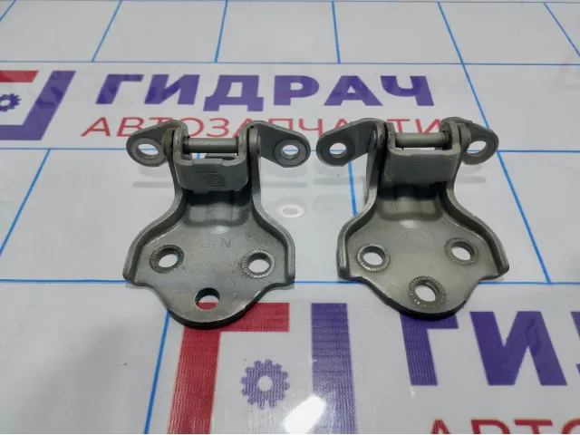 Петли двери передней правой Chevrolet Lacetti (J200)
