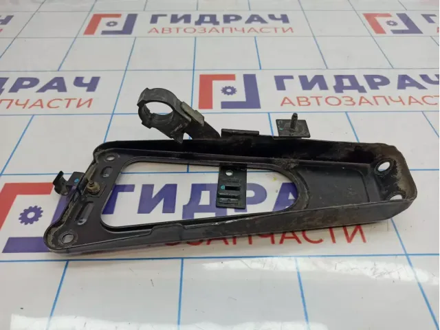 Кронштейн коллектора впускного Chevrolet Lacetti (J200) 96452104