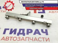 Рейка топливная (рампа) Chevrolet Aveo 96475742.