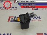 Ремень безопасности задний центральный Chevrolet Aveo 95016326.
