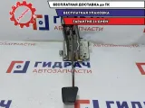 Педаль сцепления Chevrolet Aveo 94790695.