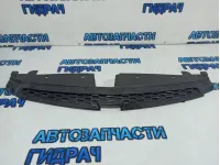 Решетка радиатора верхняя Chevrolet Cruze. Аналог.