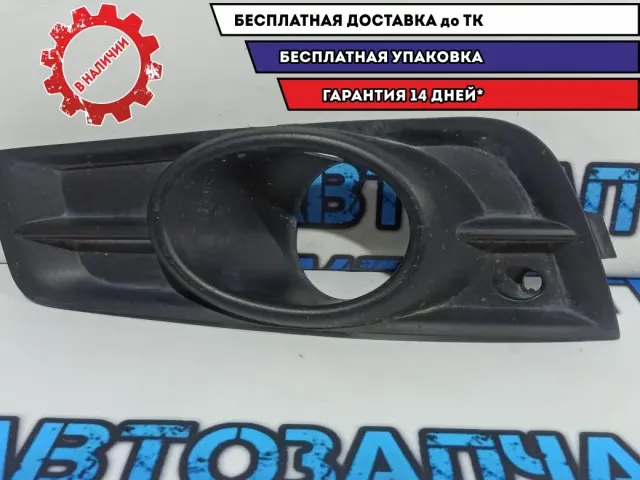 Решетка в бампер левая Chevrolet Cruze 96981085.