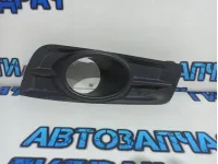 Решетка в бампер правая Chevrolet Cruze 96981086.