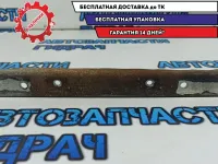 Кронштейн глушителя Chevrolet Cruze 95268980. Дефект.
