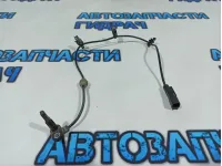 Датчик ABS задний Chevrolet Cruze 13324530.