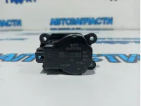 Моторчик заслонки отопителя Chevrolet Cruze 13372987.