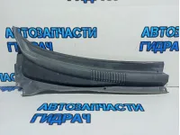 Решетка под лобовое стекло правая Chevrolet Cruze 95967374.