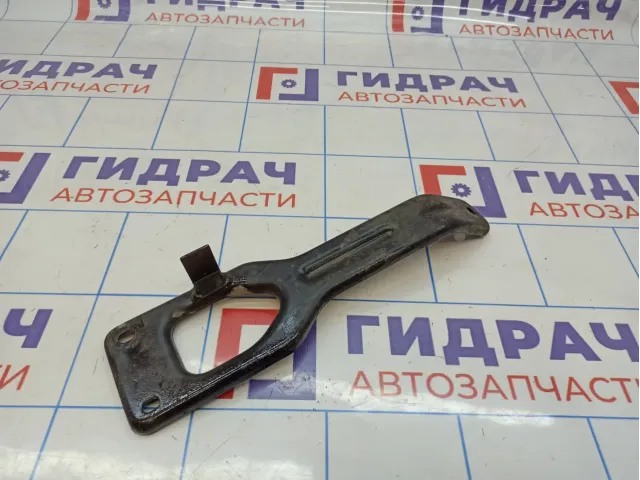 Кронштейн впускного коллектора Chevrolet Aveo (T250) 96808903