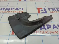 Брызговик передний правый Chevrolet Aveo (T250)