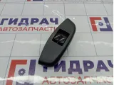 Блок управления стеклоподъемниками Chevrolet Aveo 96469945