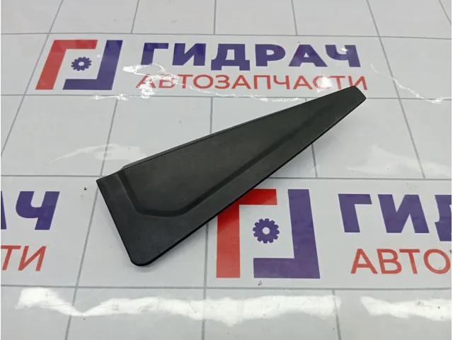 Накладка двери задней левой Chevrolet Aveo 96585538