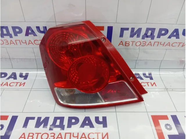 Фонарь задний левый Chevrolet Aveo 96540268