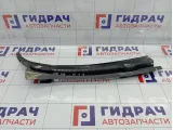 Решетка под лобовое стекло (Жабо) левая Chevrolet Aveo 96543059