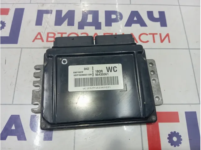 Блок управления двигателем Chevrolet Aveo 96435561
