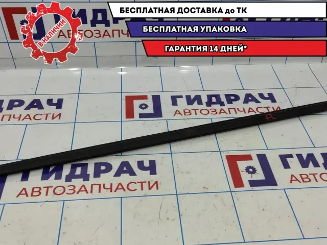 Накладка стекла переднего левого Chevrolet Aveo T250 96801085.