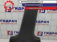 Обшивка стойки средней правой нижняя Chevrolet Aveo T250 96537365. Царапины.