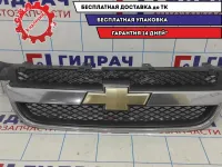Решетка радиатора Chevrolet Aveo T250 96648621.