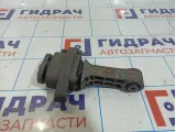 Опора двигателя задняя Chevrolet Aveo Т250 96806644.