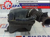 Корпус воздушного фильтра Chevrolet Aveo Т250 96808164. Сломано крепление.