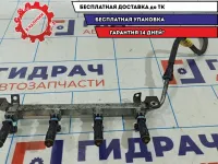 Топливня рампа с форсунками Chevrolet Aveo Т250 96800842.