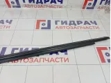 Накладка стекла переднего правого Chevrolet Aveo 96801086