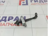 Ограничитель двери передней левой Chevrolet Aveo 96649046