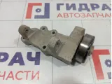 Кронштейн генератора Chevrolet Aveo 25181331