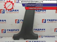 Обшивка стойки средней правой нижняя Chevrolet Aveo 96537365. Царапины.
