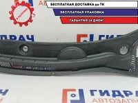 Решетка стеклоочистителя левая Chevrolet Aveo 96648524. Дефект.
