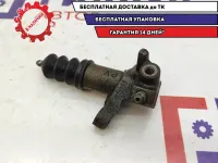 Цилиндр сцепления рабочий Chevrolet Aveo 96293075. Порван пыльник.
