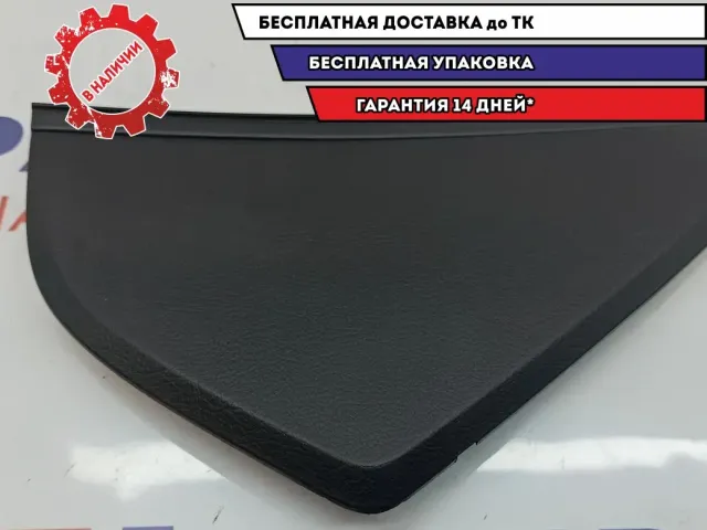Накладка на торпедо правая Chevrolet Aveo T250 96655343.